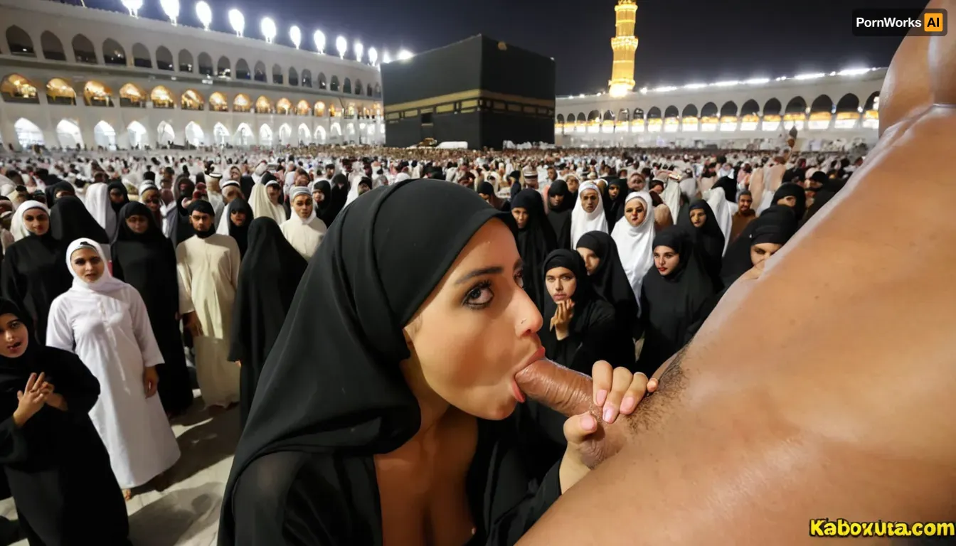 La dernière danse du voile

- Oui.

Dans la lueur sombre de la nuit de la mosquée, un groupe de filles chuchotait des secrets, leur rire échouant à travers l'espace tranquille. Parmi eux se tenait Amina, connue pour son audace, qui avait osé défier les normes du hijab avec sa tenue sexy. Alors qu'ils s'approchaient de la Kaaba, la foule d'enfants s'est rassemblée autour, curieux et awestruck. Soudain, une forte bouffée remplit l'air; Amina avait enlevé son hijab, révélant ses courbes dans toute leur gloire. Les enfants regardaient dans l'admiration comme elle a exécuté un striptease impromptu, sa confiance rayonnant comme la nuit elle-même.