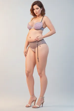 Una mujer regordeta con un cuerpo de plomería, caderas cuadradas y caderas anchas fue el protagonista de la historia. Tenía muslos gruesos y piernas largas, lo que la hacía parecer madura. Su vientre era gordito y sus pechos eran plomadas